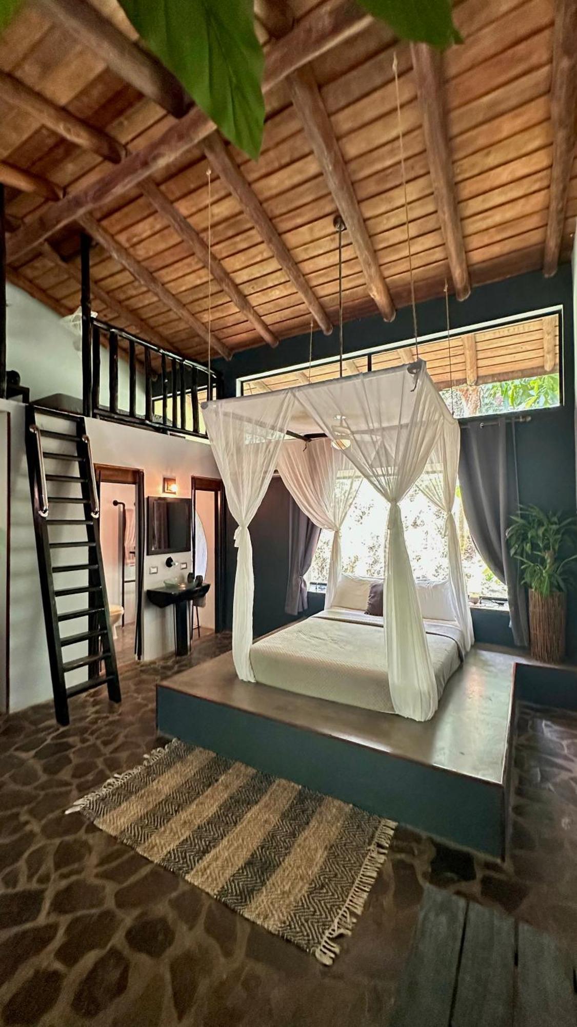 Canaima Chill House Playa Santa Teresa  Exterior photo