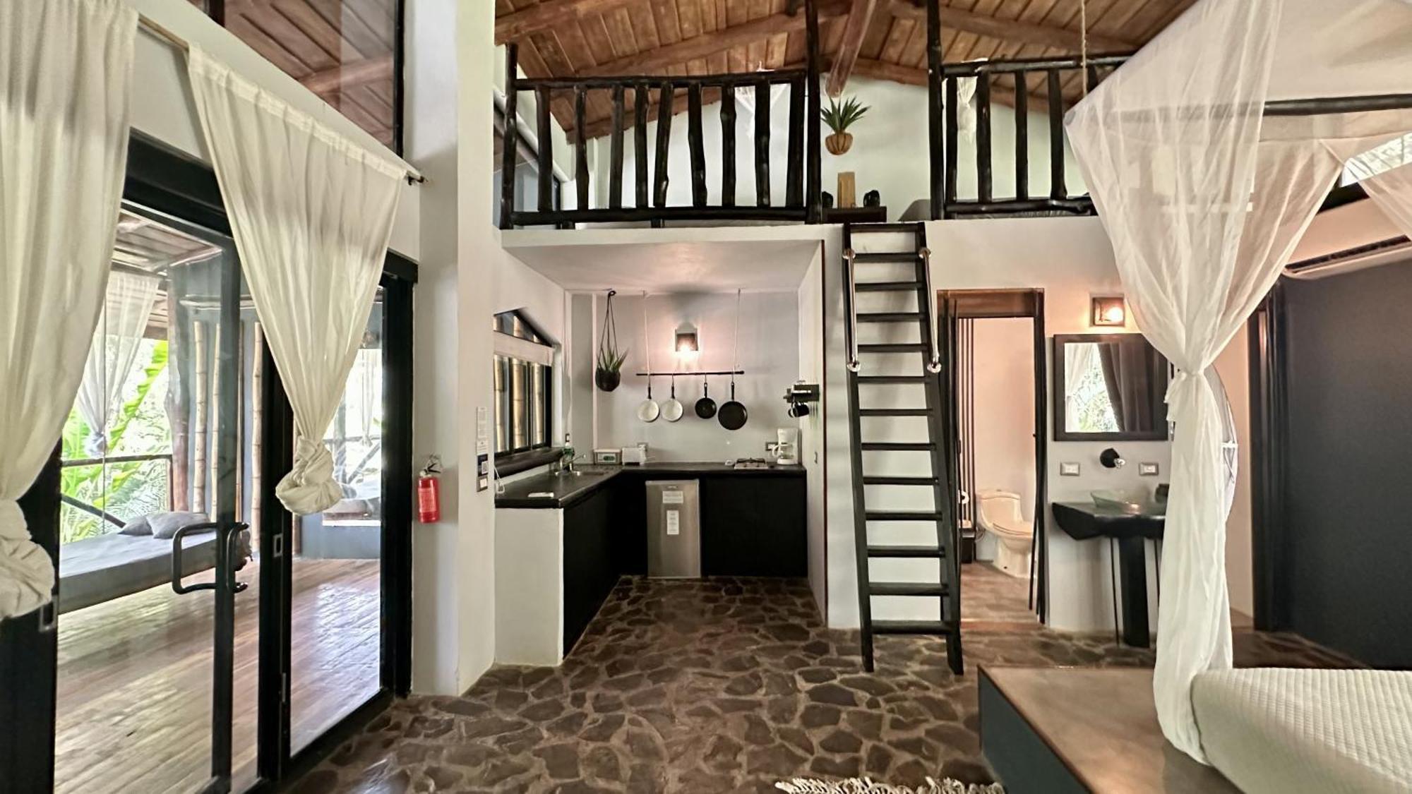 Canaima Chill House Playa Santa Teresa  Exterior photo