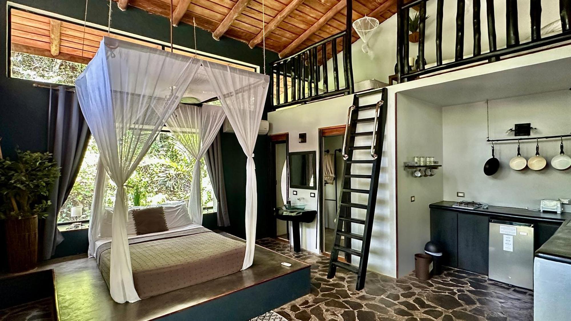 Canaima Chill House Playa Santa Teresa  Exterior photo